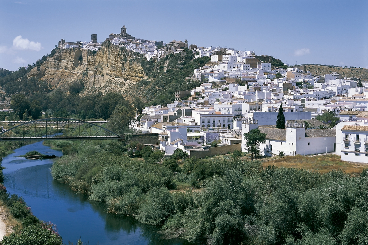 Ruta por los Pueblos Blancos de Andalucía en Autocaravana de alquiler: Una Guía Detallada